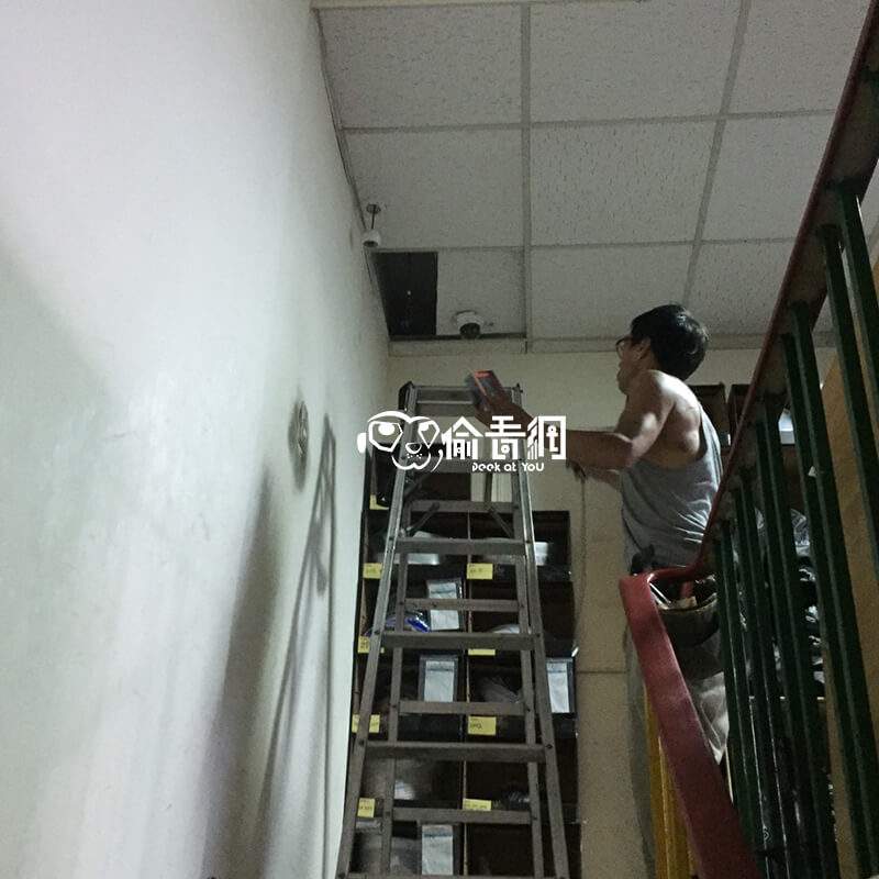 偷看網_機車用品專賣店_拉線施工
