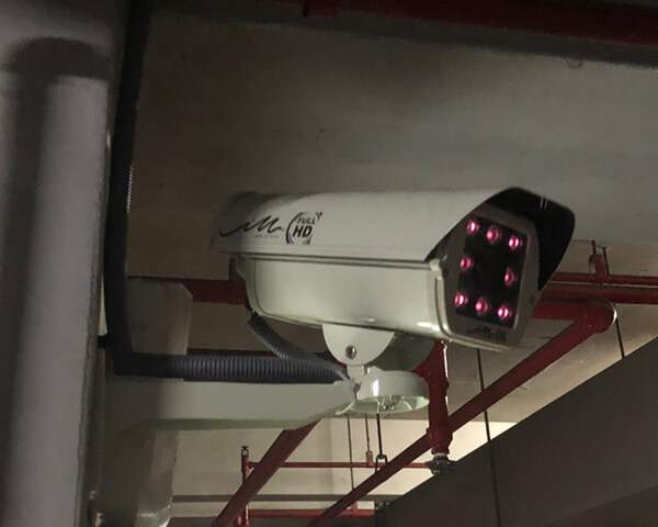 偷看網-監視器成品