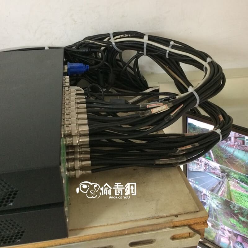 偷看網_漂亮別墅社區_安裝成品